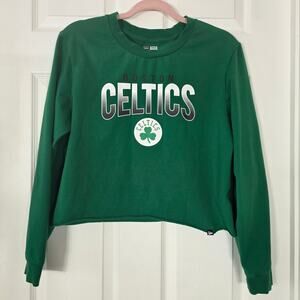 New Era "Boston Celtics" Long Sleeve Crop Top Women's size M